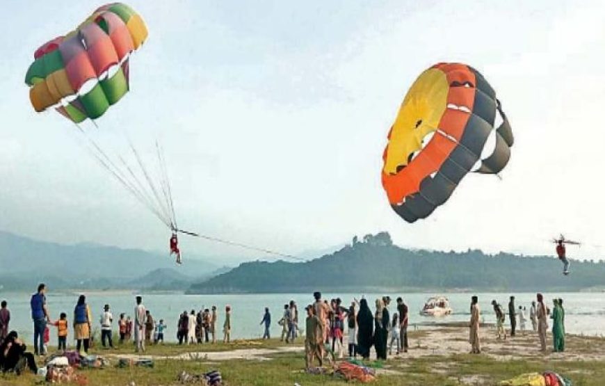 02 Day Tour To Shogran & Siri Paye